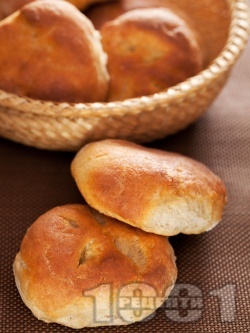 Френски питки по селски с жива прясна мая в хлебопекарна (машина за хляб) или на фурна - снимка на рецептата